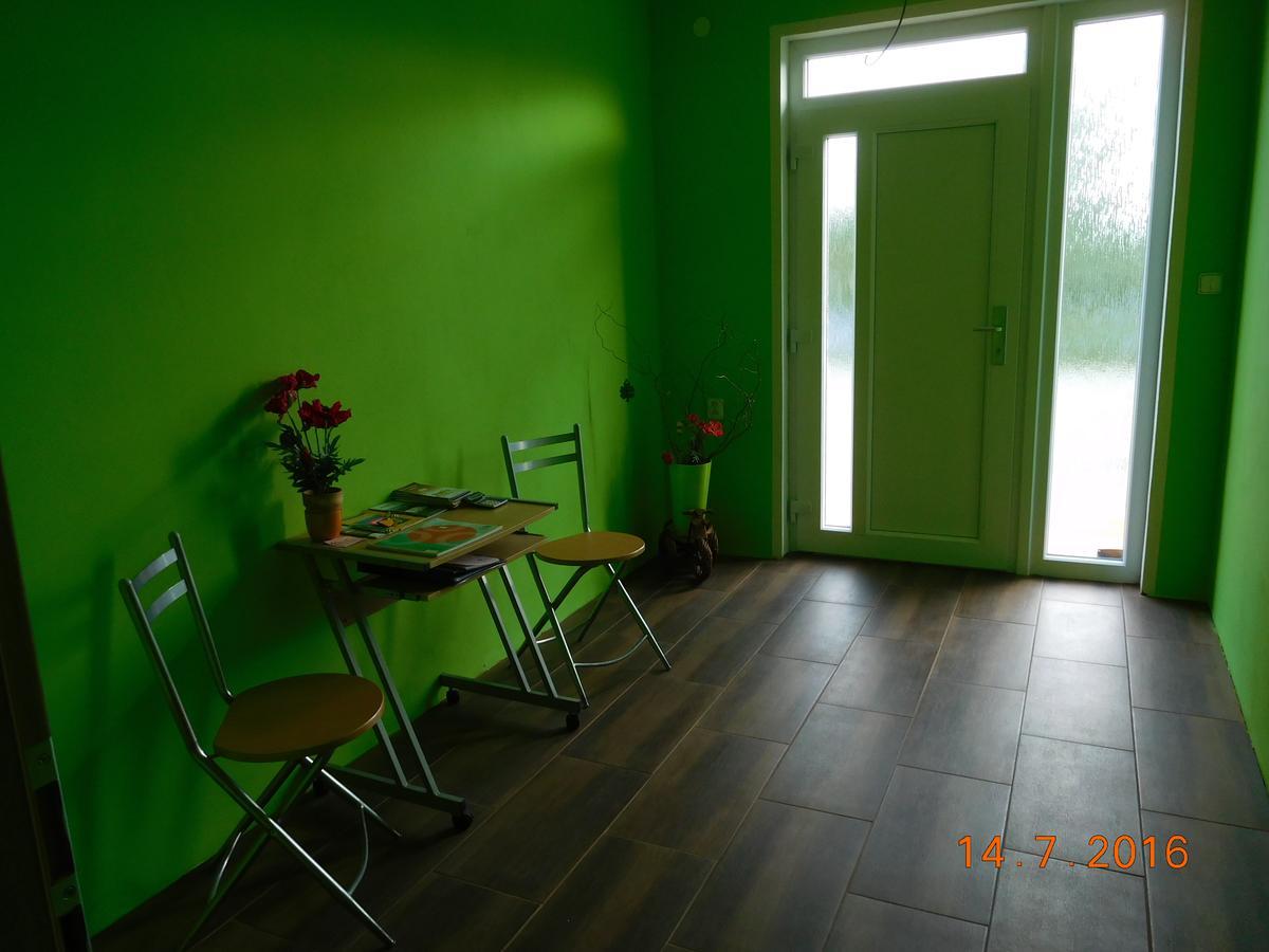 Ubytovani V Soukromi Na Podluzi Josefov Exterior foto